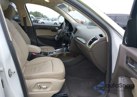 2014 Audi Q5 2.0T Premium из США, поврежденный, VIN WA1LFAFP2EA073355